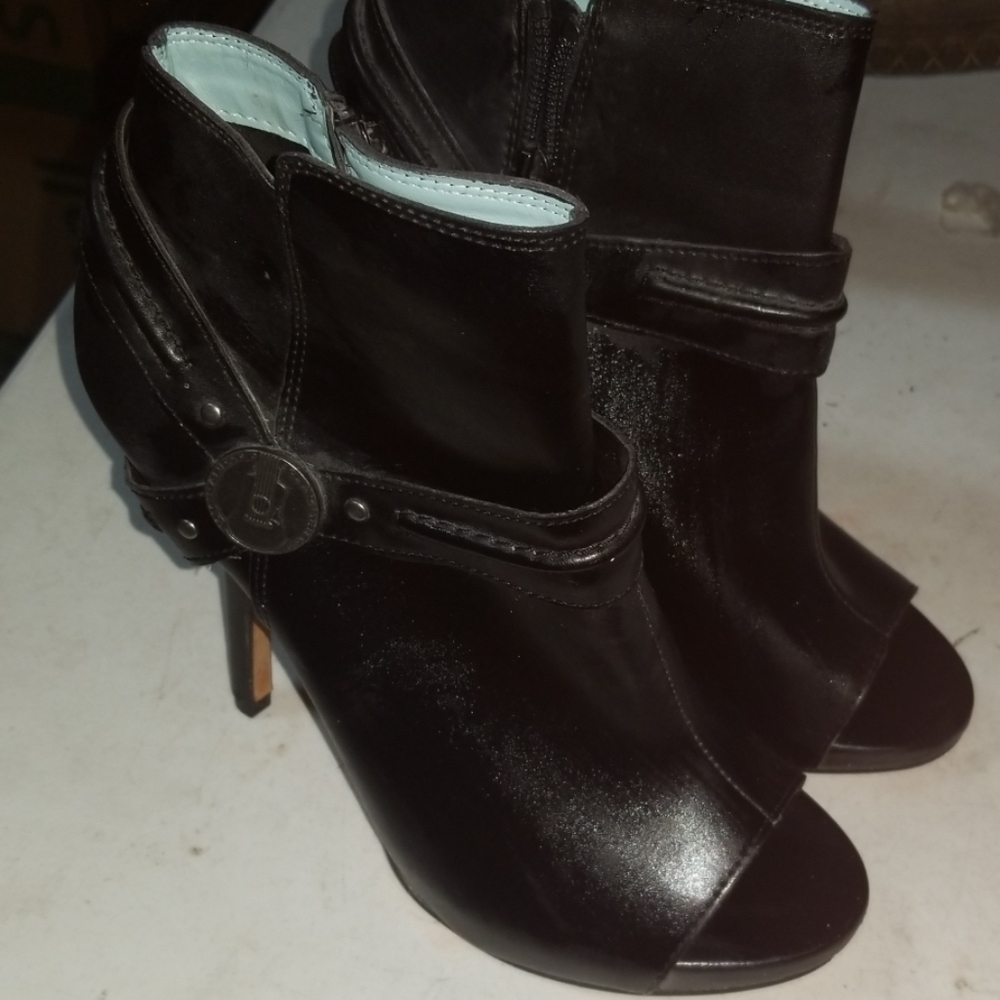 Miranda Lambert Heels